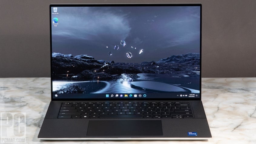 Dell XPS 15 (7590)